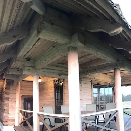 Lacu Namins/bear House Hébergement de vacances Liepāja